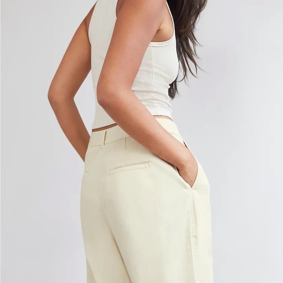 Wilfred free aritzia light khaki cotton cropped compass trouser pants - Picture 7 of 8